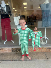 Load image into Gallery viewer, Green Plaid Set
