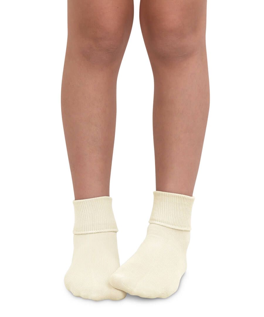Plain Socks- Pearl