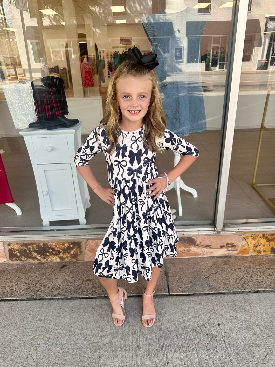 Speechless Bows 3/4 Sleeve Pocket Twirl Dress