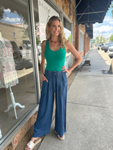 Load image into Gallery viewer, My Favorite Dark Wash Jeans/Pants
