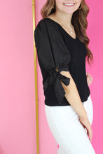 Load image into Gallery viewer, Black Ribbed Puff Sleeve Top
