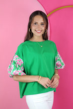 Load image into Gallery viewer, Fiona’s Floral Green Blouse
