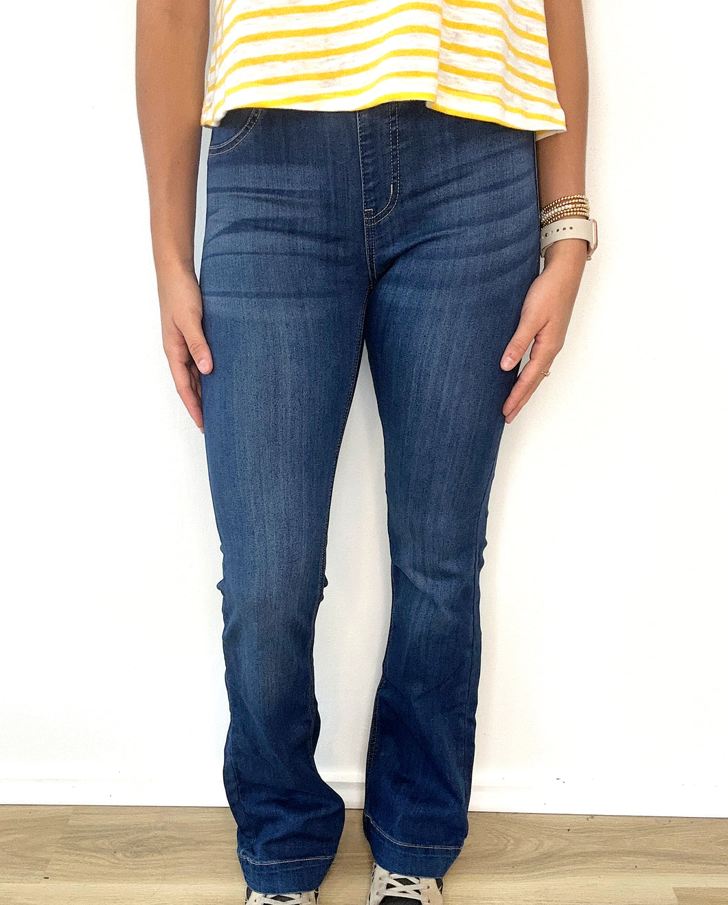 Jelly Jeans Dark Denim Elastic Flares